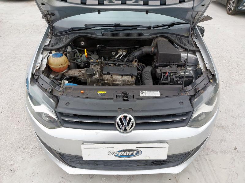 2010 VOLKSWAGEN POLO MODA 70 