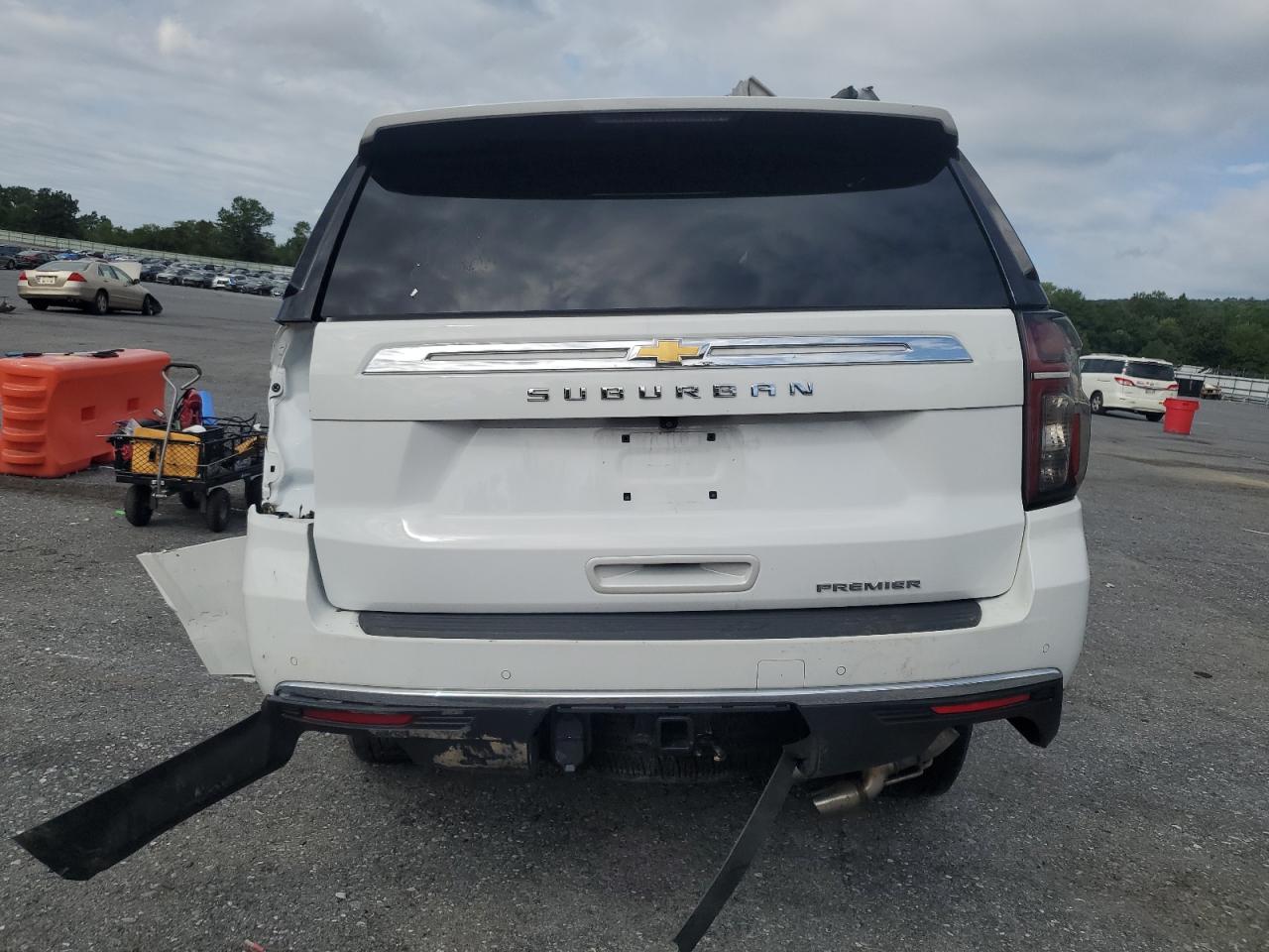 2024 Chevrolet Suburban K1500 Premier VIN: 1GNSKFKD2RR185478 Lot: 69377875