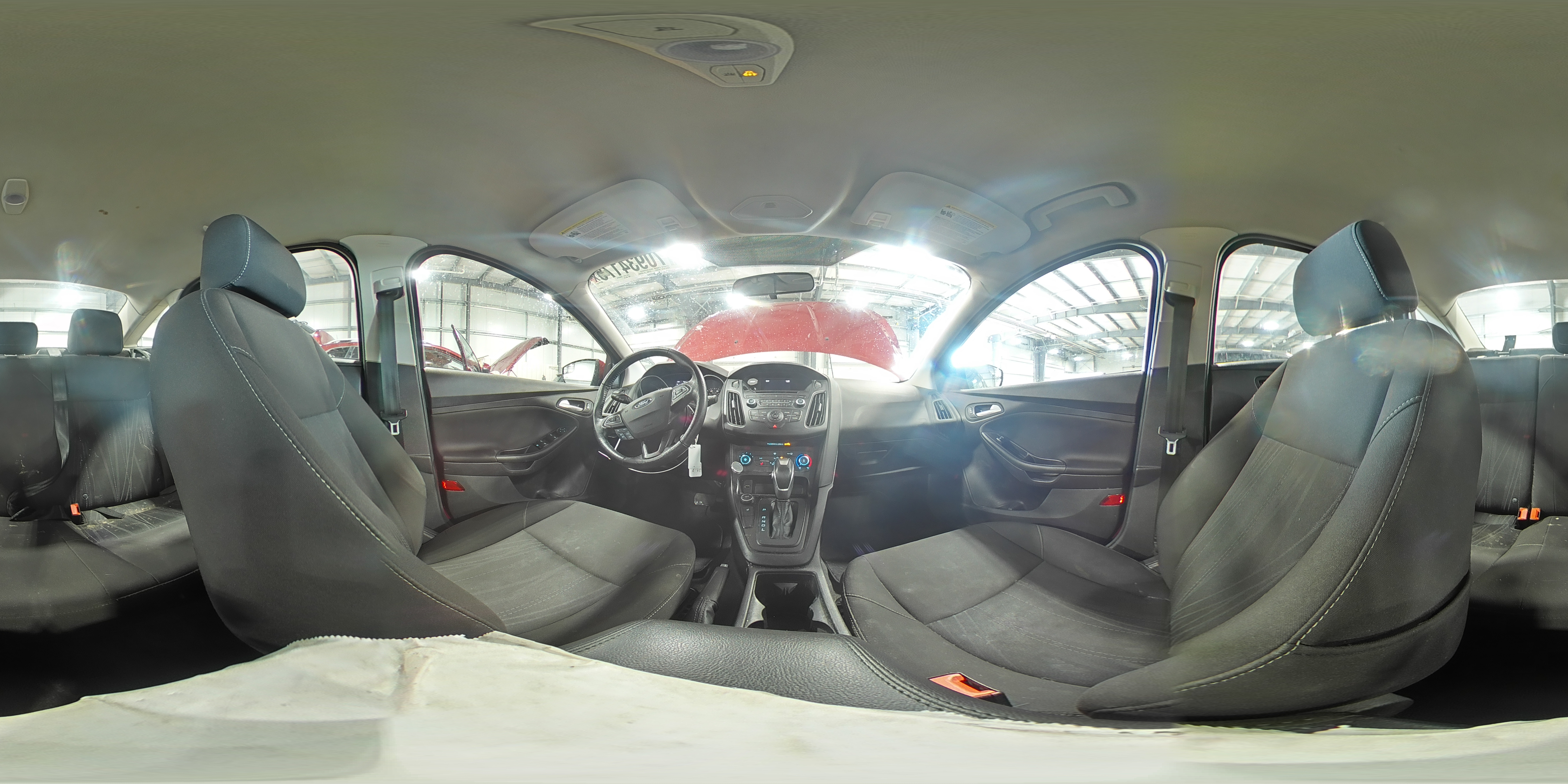 2015 Ford Focus Se VIN: 1FADP3F20FL208738 Lot: 70934175