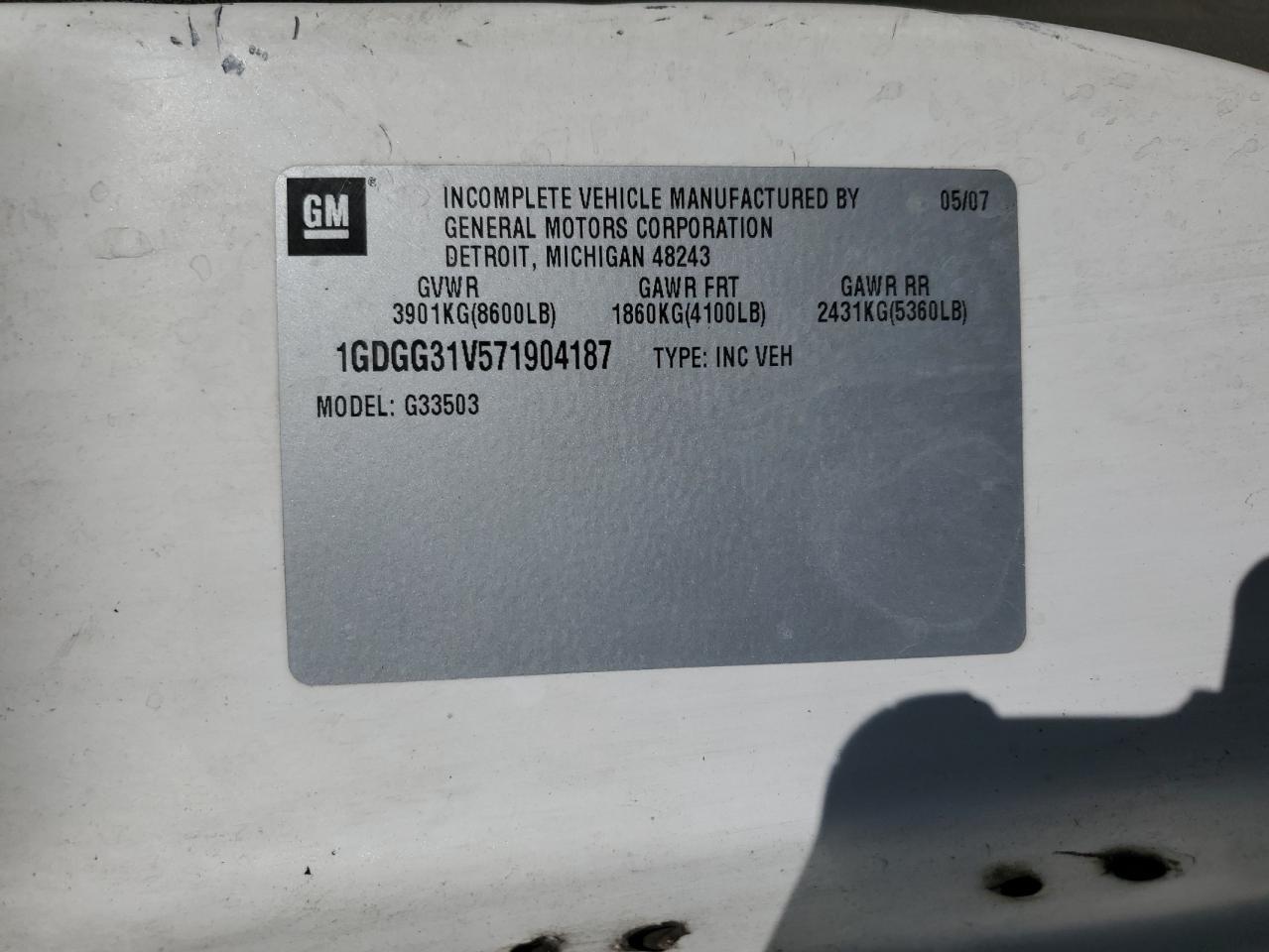 2007 GMC Savana Cutaway G3500 VIN: 1GDGG31V571904187 Lot: 70119185