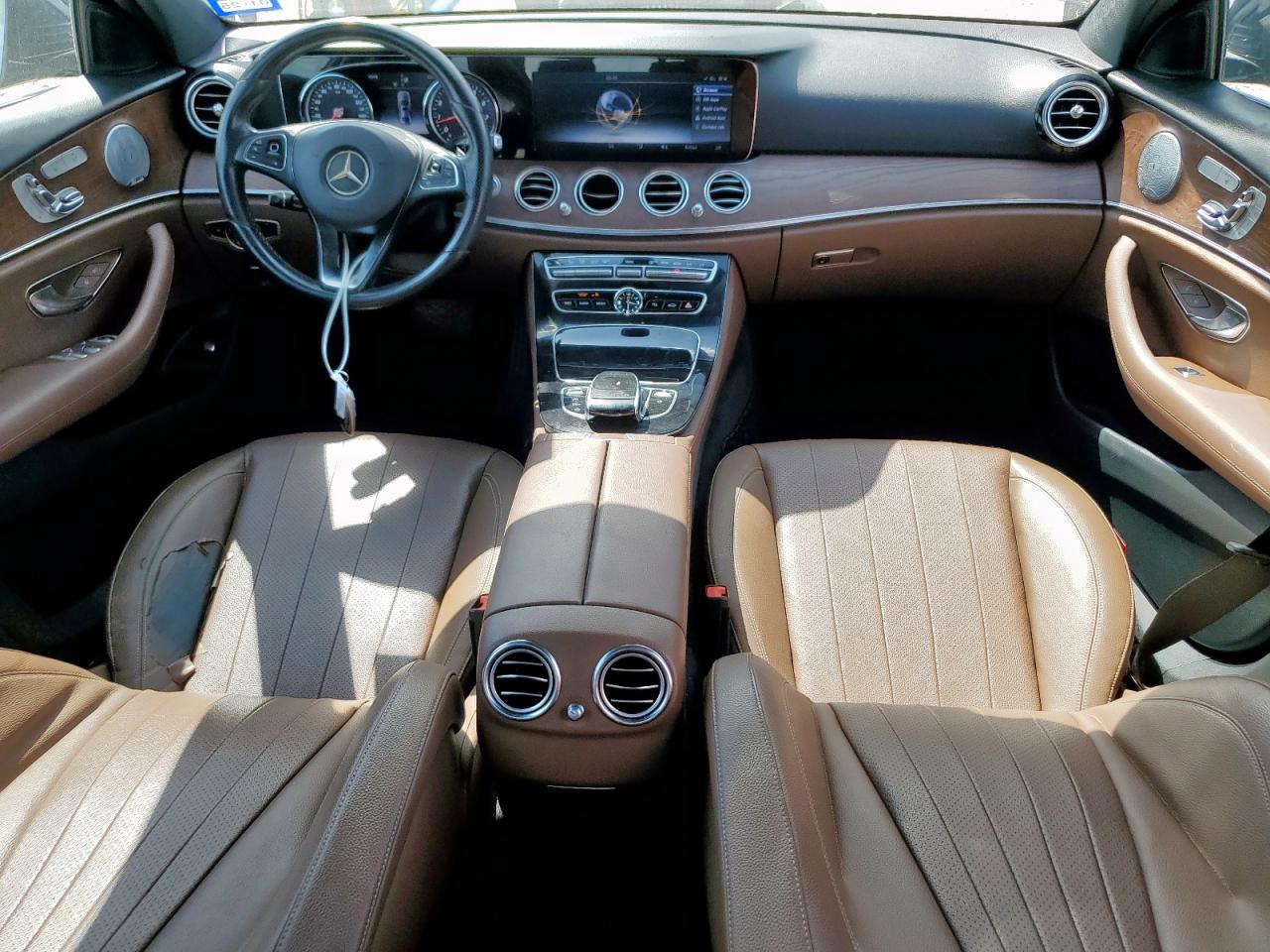 2017 Mercedes-Benz E 300 VIN: WDDZF4JB5HA022052 Lot: 70568615