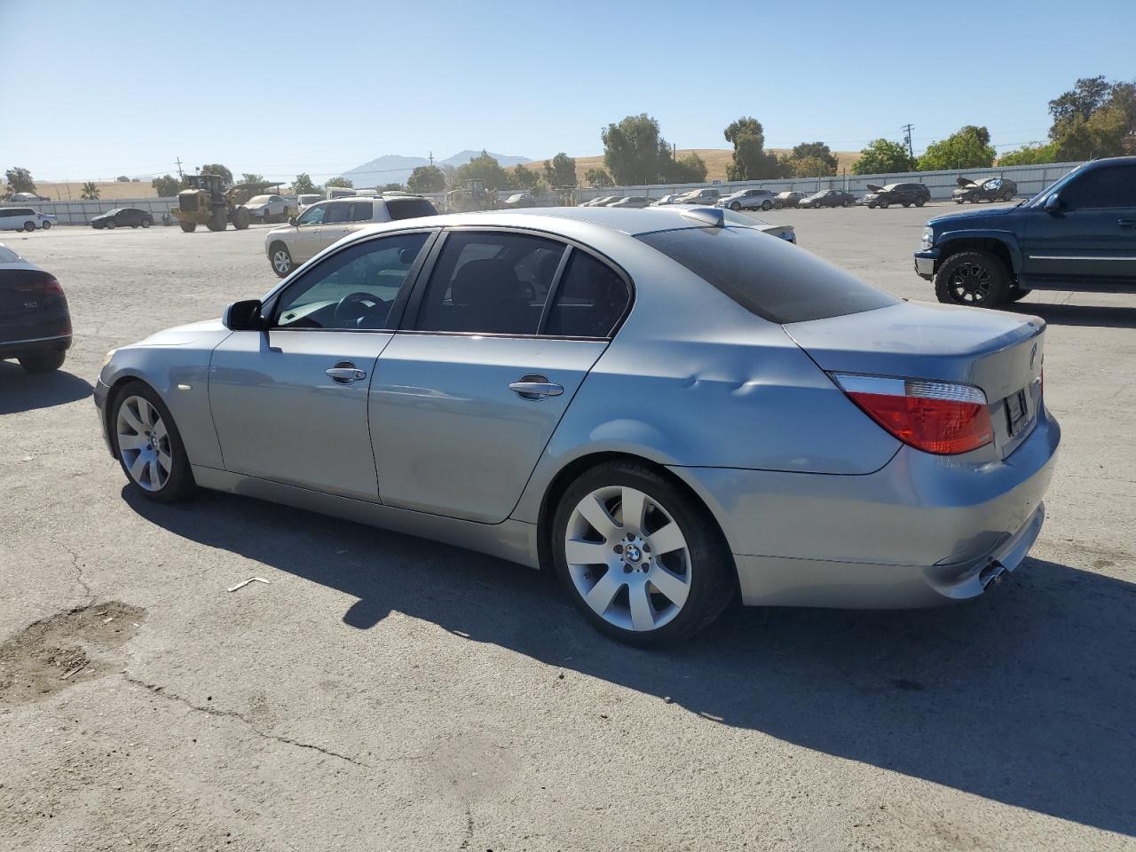 2007 BMW 530 I silver null gas WBANE73517CM53024 photo #3