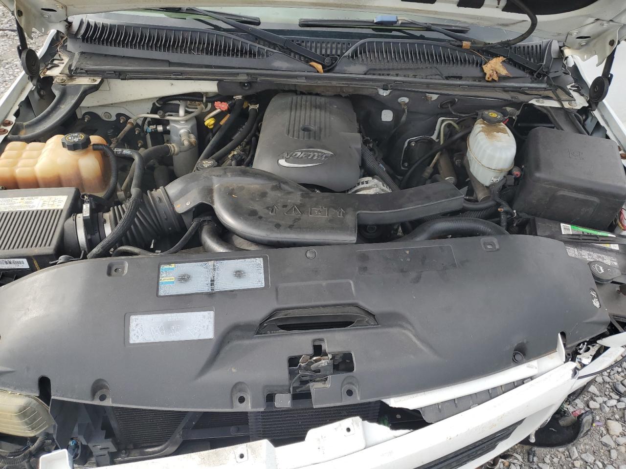 2004 Chevrolet Tahoe C1500 VIN: 1GNEC13ZX4J127939 Lot: 70814515