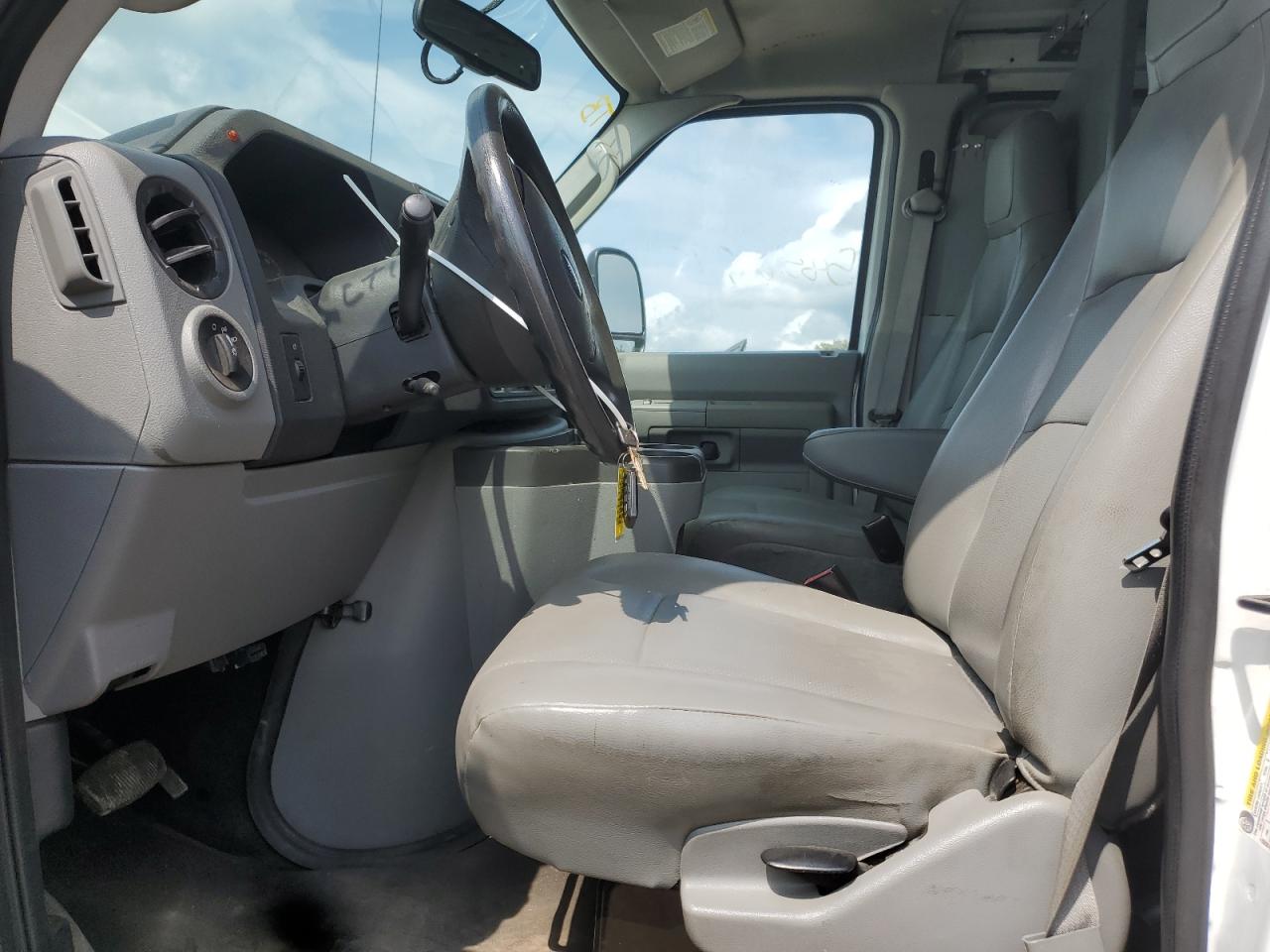 2014 Ford Econoline E250 Van VIN: 1FTNE2EW2EDB05719 Lot: 67614365