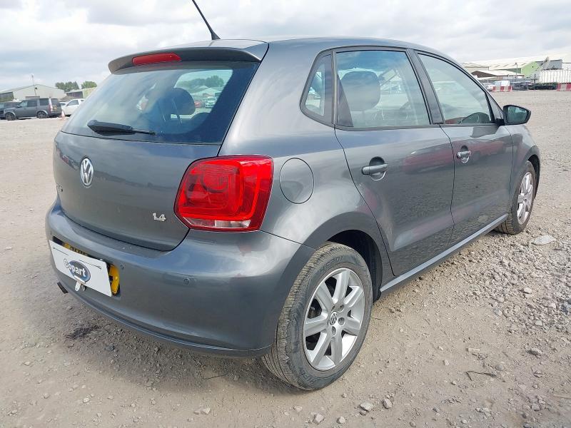 2011 VOLKSWAGEN POLO SE 85 S-A 