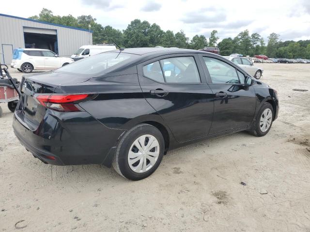  NISSAN VERSA 2021 Czarny