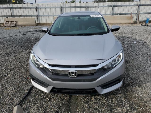  HONDA CIVIC 2018 Серебристый