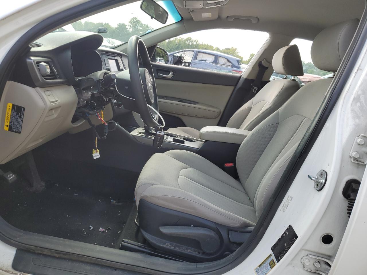 2016 Kia Optima Lx VIN: KNAGT4L32G5098977 Lot: 69163455