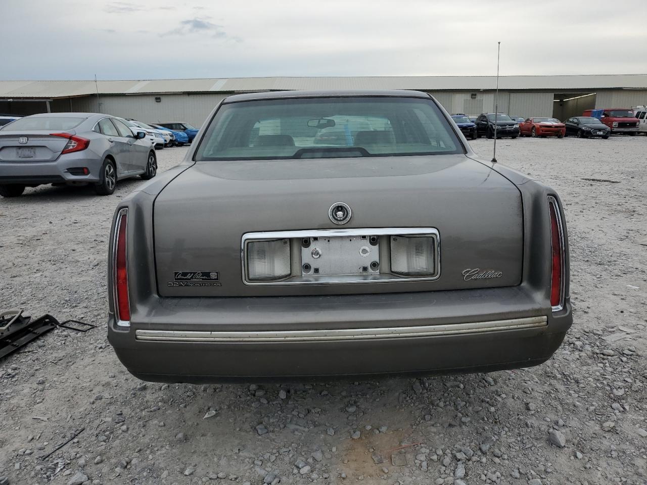 1998 Cadillac Deville VIN: 1G6KD54Y6WU798776 Lot: 69226375