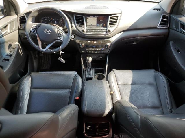  HYUNDAI TUCSON 2018 Серебристый