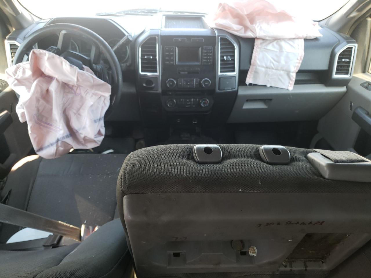 2016 Ford F150 Supercrew VIN: 1FTEW1C88GKF10686 Lot: 69251935