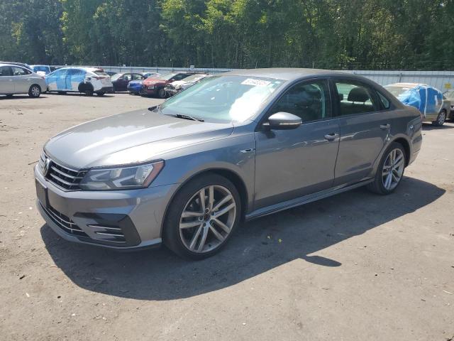  VOLKSWAGEN PASSAT 2018 Серый