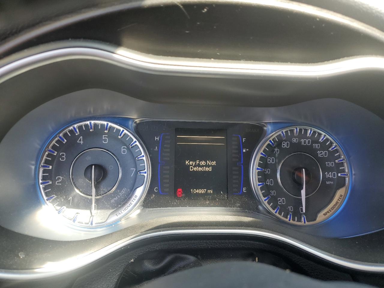 2015 Chrysler 200 Limited VIN: 1C3CCCAB8FN650751 Lot: 68873805