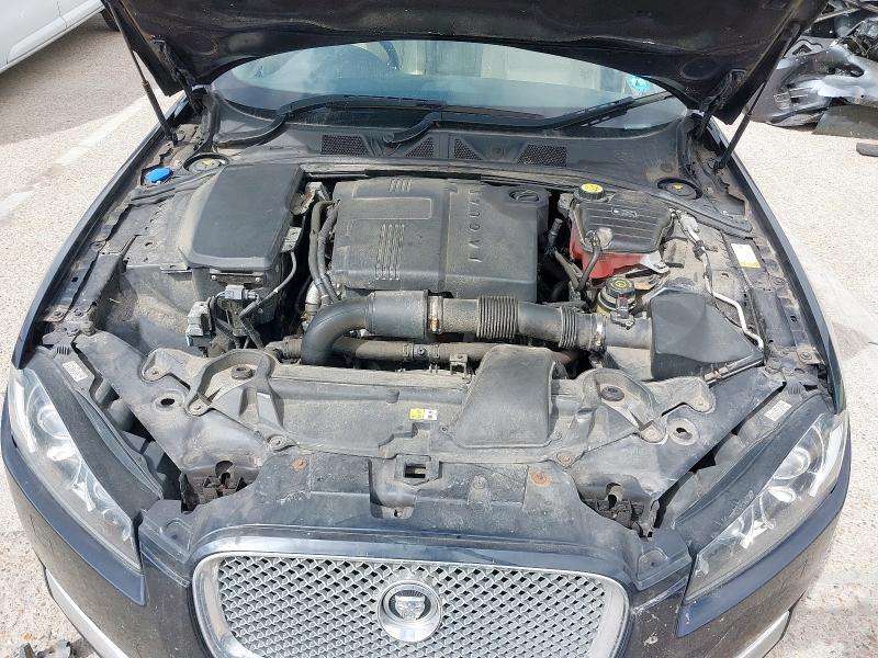 2011 JAGUAR XF LUXURY