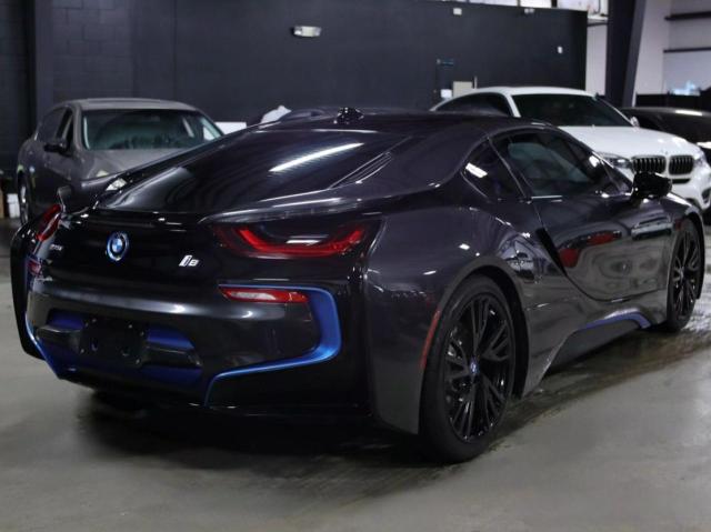2014 BMW I8   