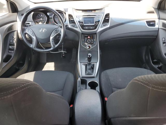  HYUNDAI ELANTRA 2015 Srebrny