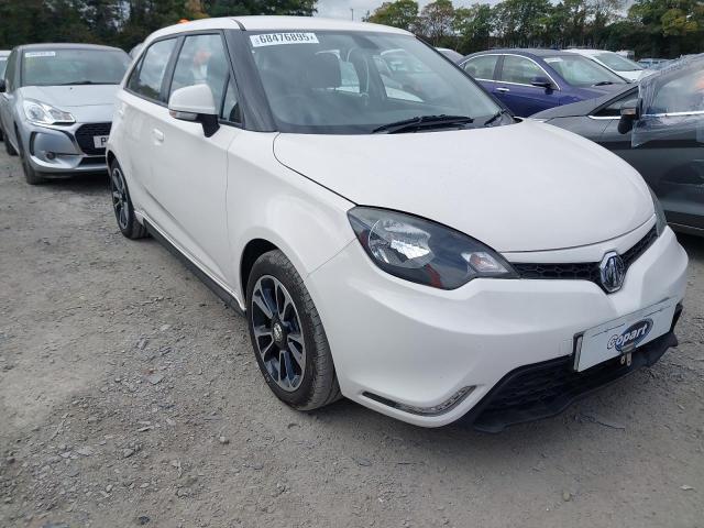 2015 MG MOTOR UK MG3 3STYLE LUX