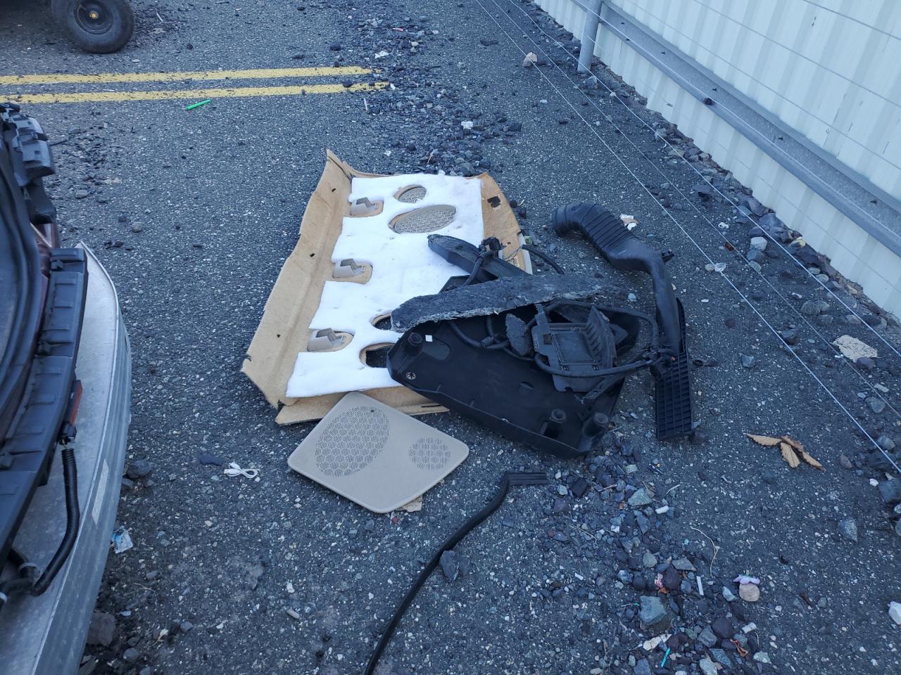 2016 Buick Lacrosse VIN: 1G4GB5G30GF166818 Lot: 69968565