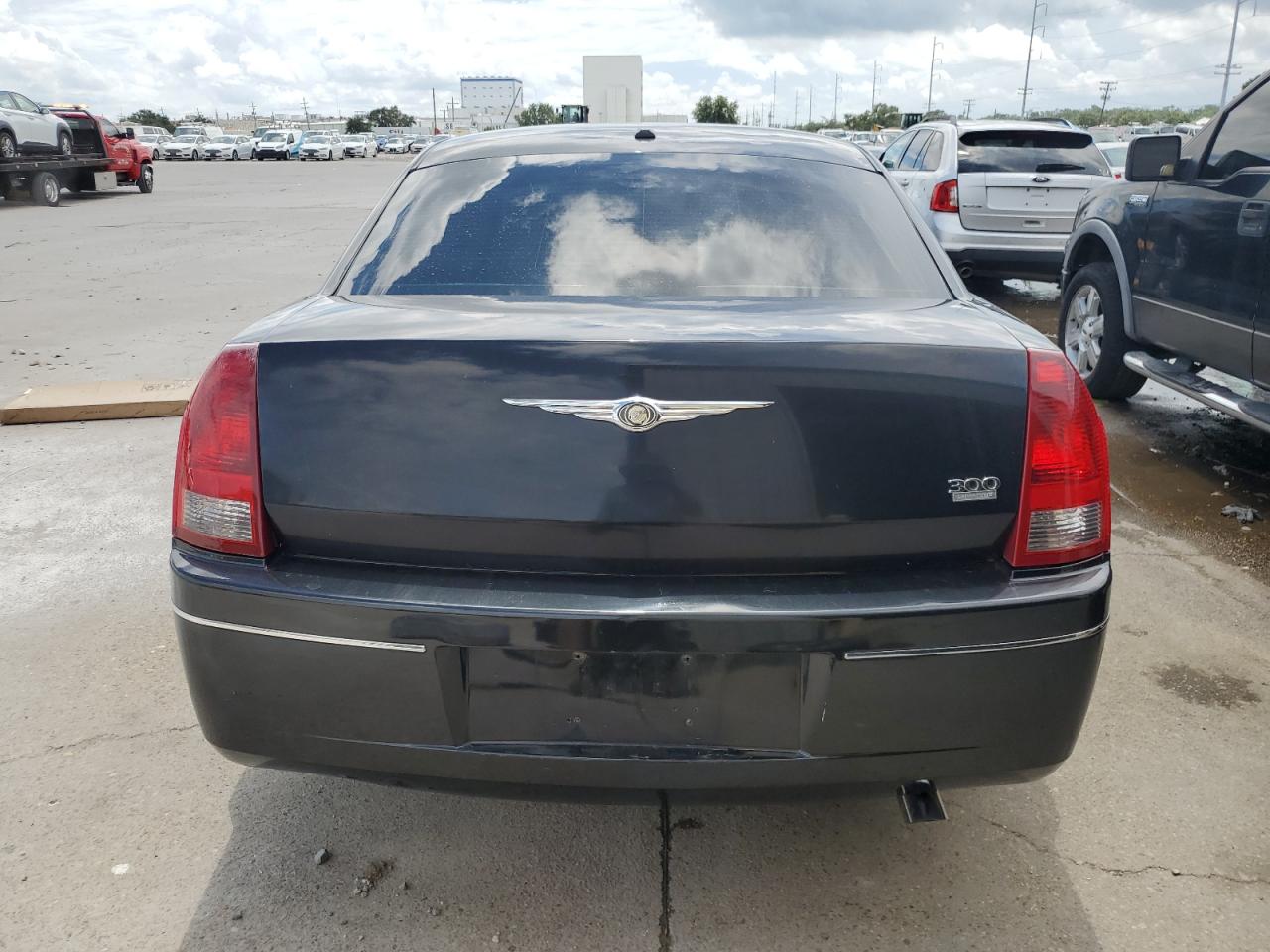 2006 Chrysler 300 Touring VIN: 2C3KA53G76H529367 Lot: 68459255