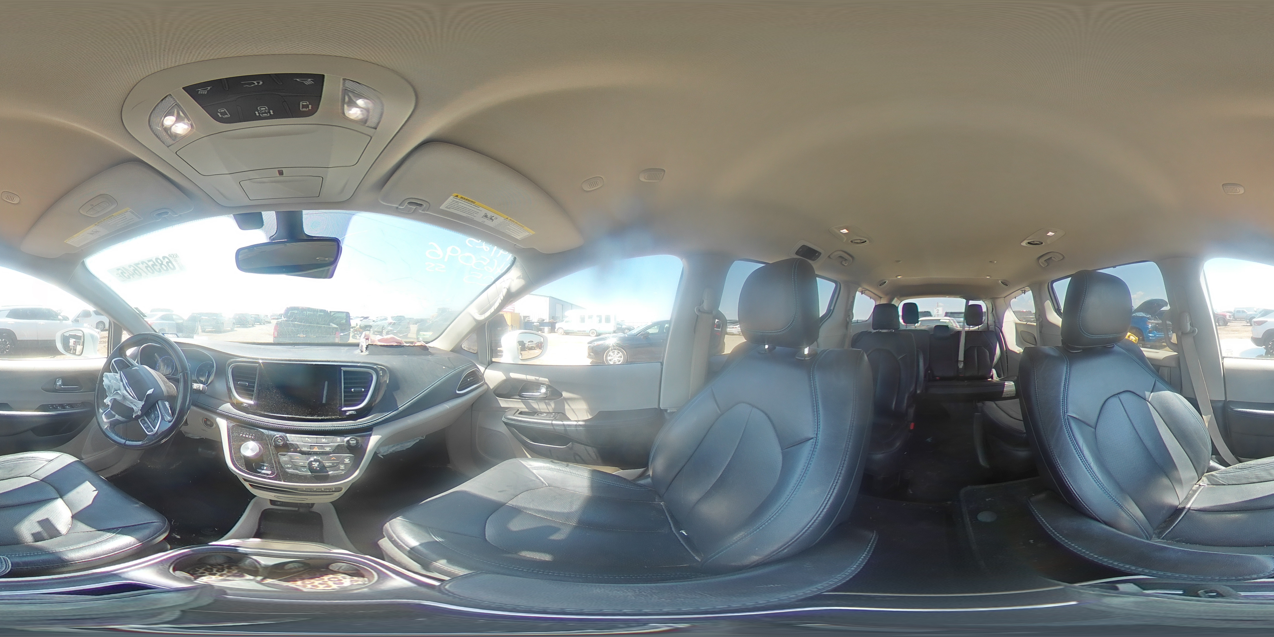 2021 Chrysler Pacifica Touring L VIN: 2C4RC1BG4MR542695 Lot: 68567645
