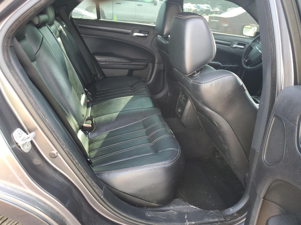 2014 Chrysler 300 S VIN: 2C3CCABG1EH321153 Lot: 85479475