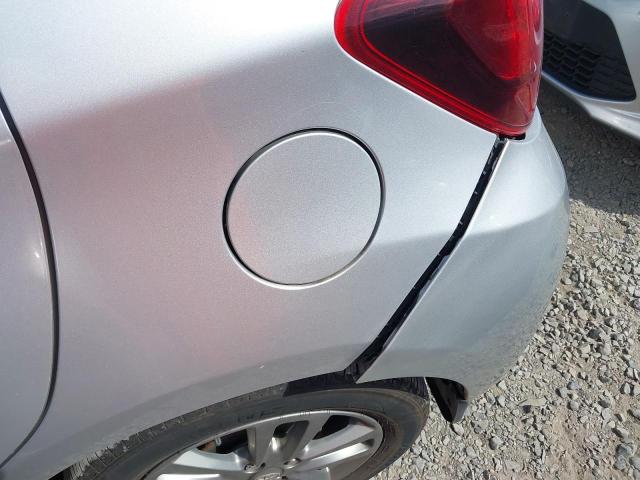 2015 TOYOTA YARIS ICON