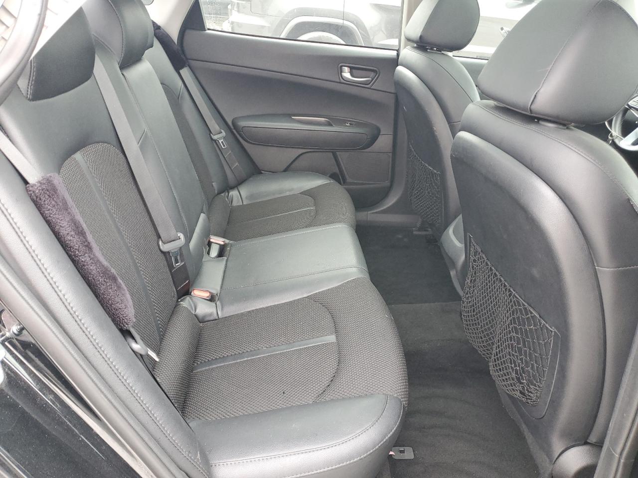 2019 Kia Optima Lx VIN: 5XXGT4L30KG363757 Lot: 69985645