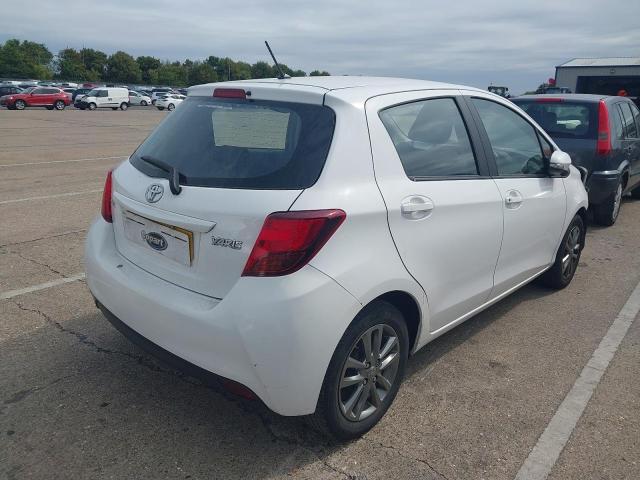 2015 TOYOTA YARIS ICON