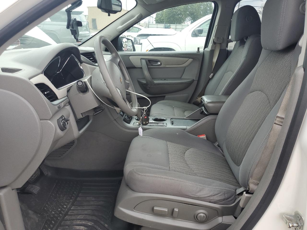 2015 Chevrolet Traverse Ls VIN: 1GNKRFKD5FJ167238 Lot: 69640295