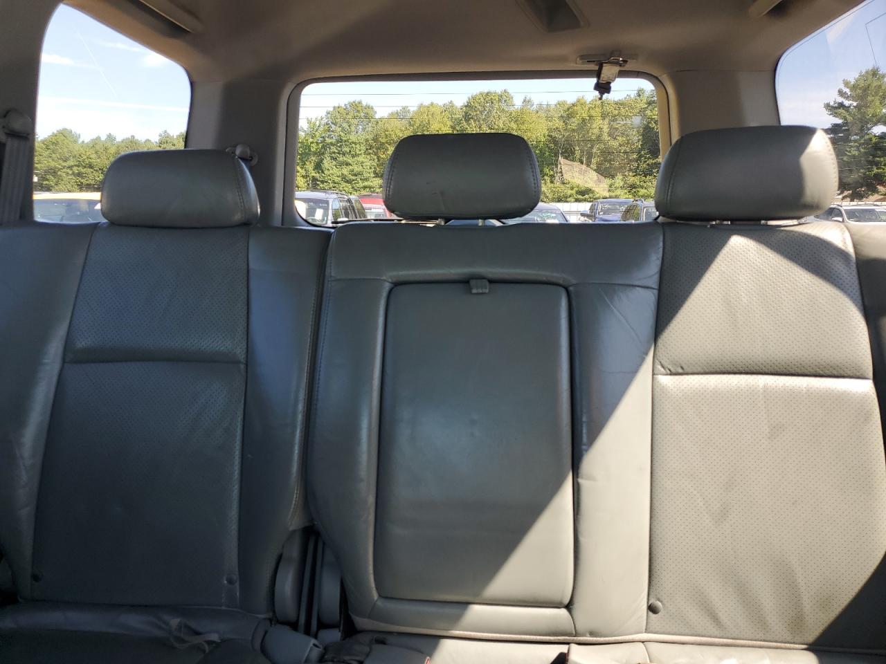 2003 Honda Pilot Exl VIN: 2HKYF18673H570777 Lot: 67956985