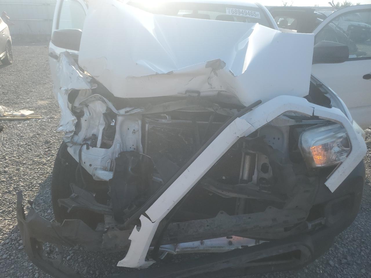 2017 Toyota Tacoma Access Cab VIN: 5TFRX5GN5HX102706 Lot: 68949465