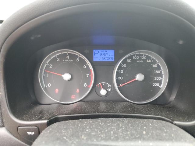 2010 HYUNDAI ACCENT SE  
