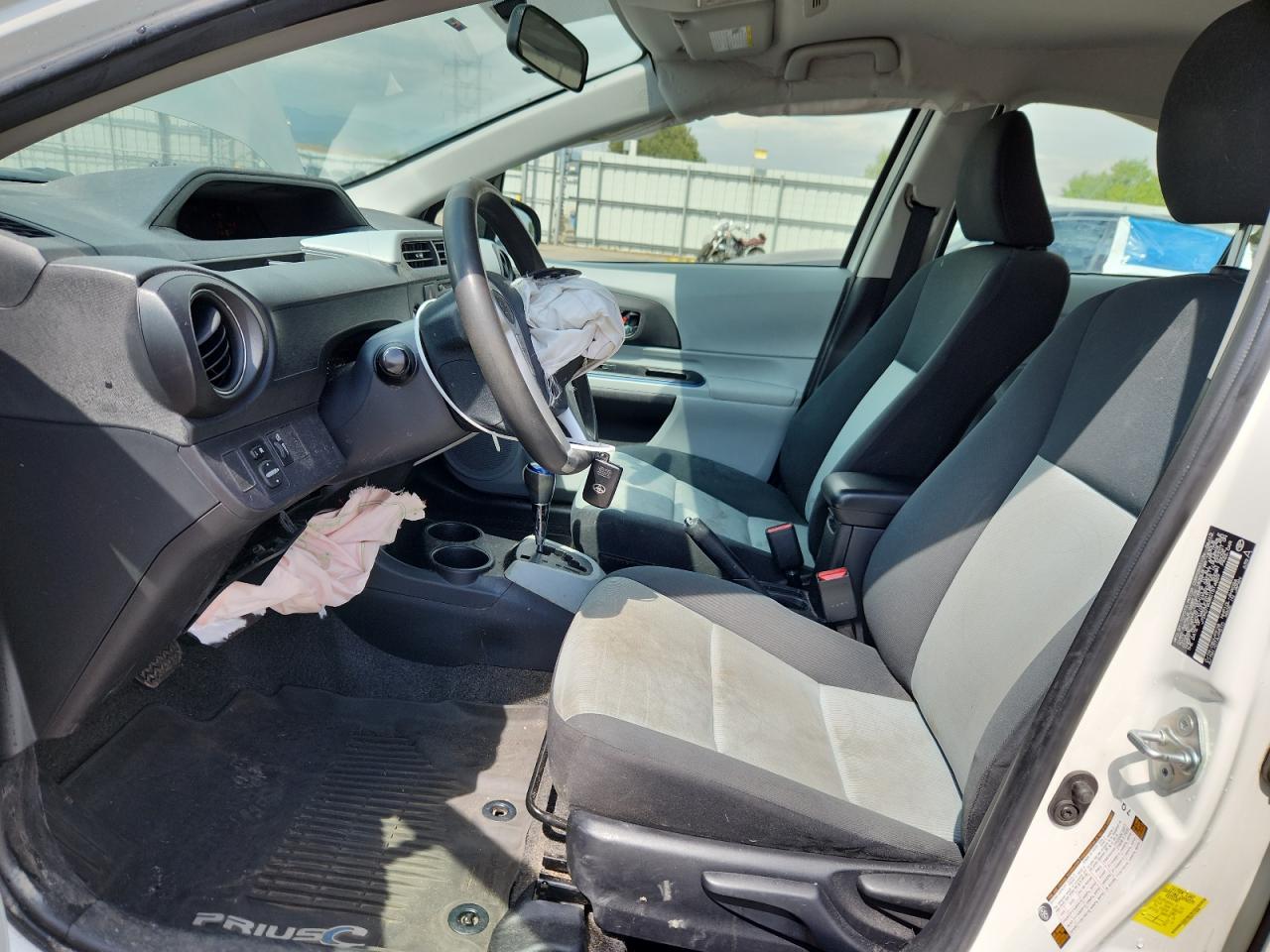 2012 Toyota Prius C VIN: JTDKDTB38C1514859 Lot: 70479695