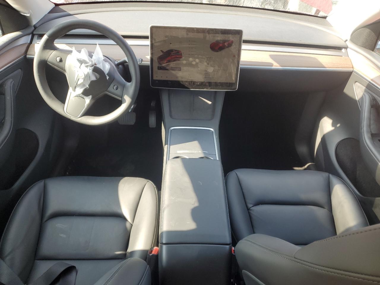 2024 Tesla Model Y VIN: 7SAYGDEEXRF191812 Lot: 67127155