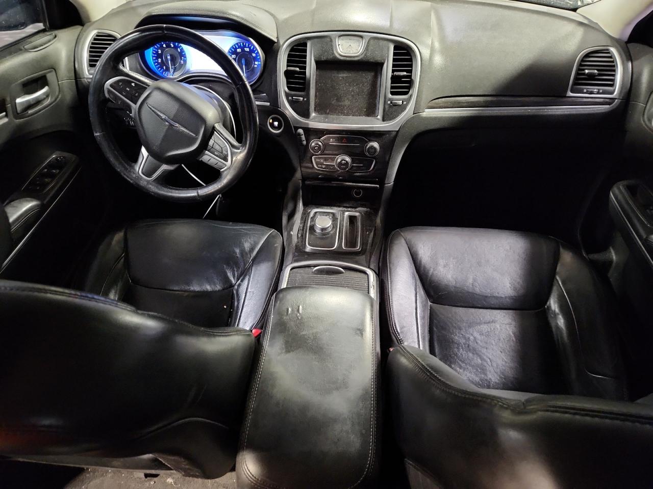 2015 Chrysler 300 Limited VIN: 2C3CCAAG4FH756008 Lot: 69597485