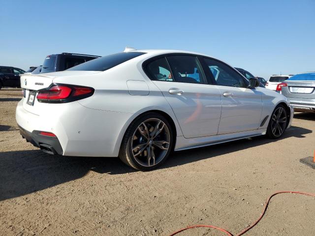 BMW M5 2022 Белы