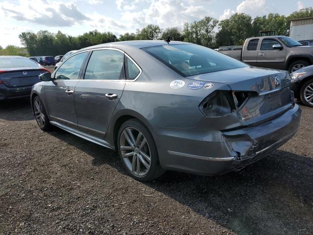 Седаны VOLKSWAGEN PASSAT 2016 Серый