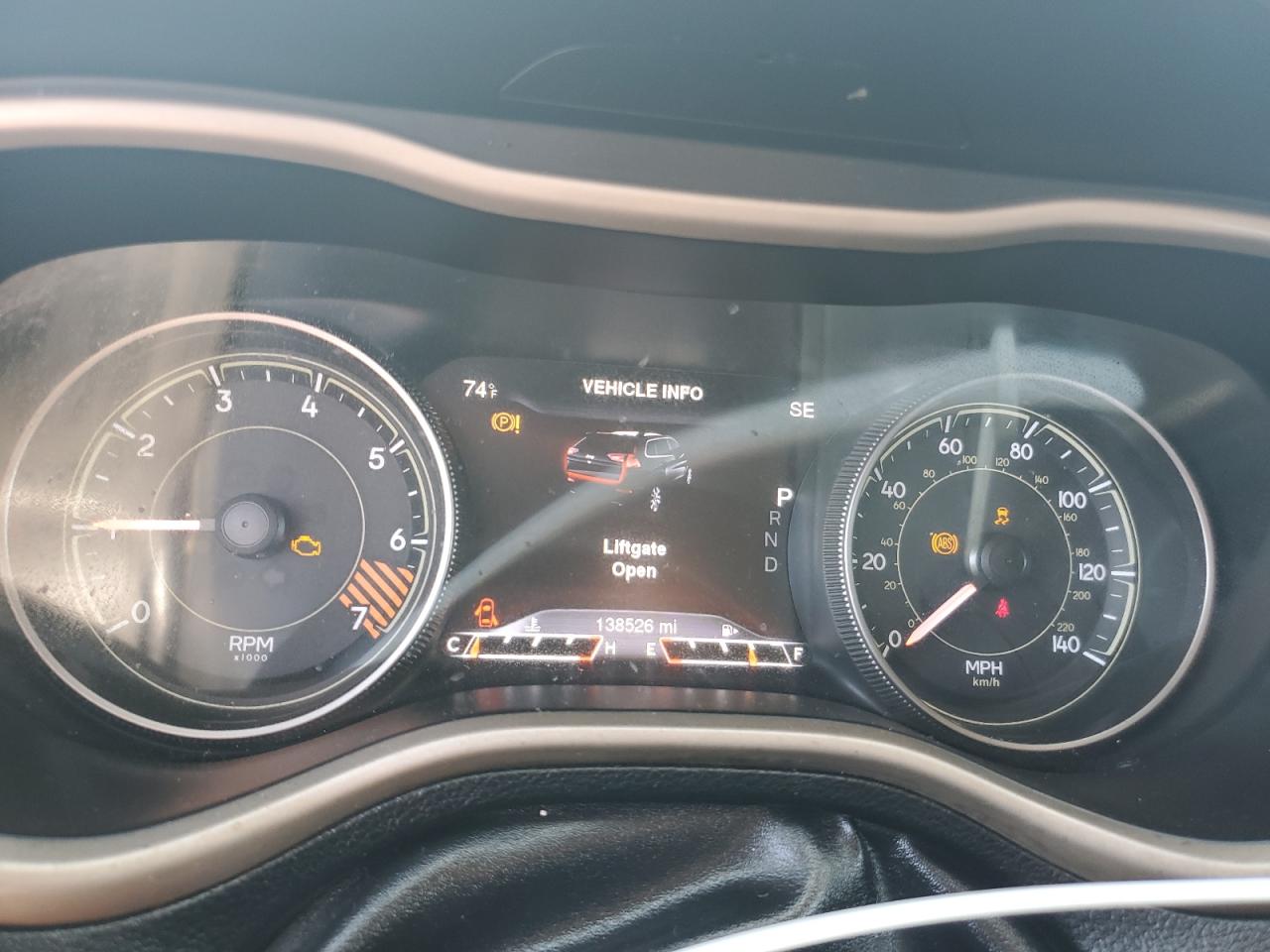 2014 Jeep Cherokee Limited VIN: 1C4PJLDBXEW194260 Lot: 69928685