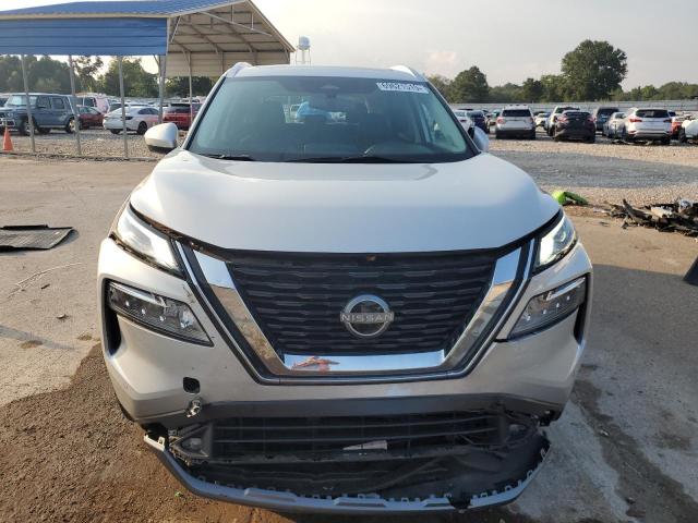  NISSAN ROGUE 2022 Srebrny