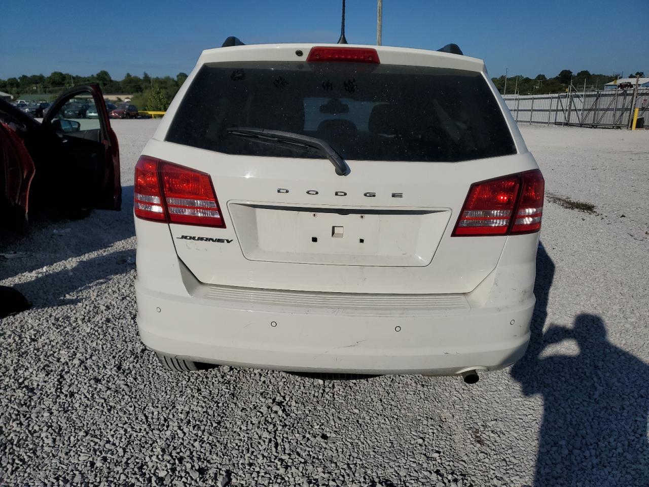 2020 Dodge Journey Se VIN: 3C4PDCAB1LT226513 Lot: 70621555