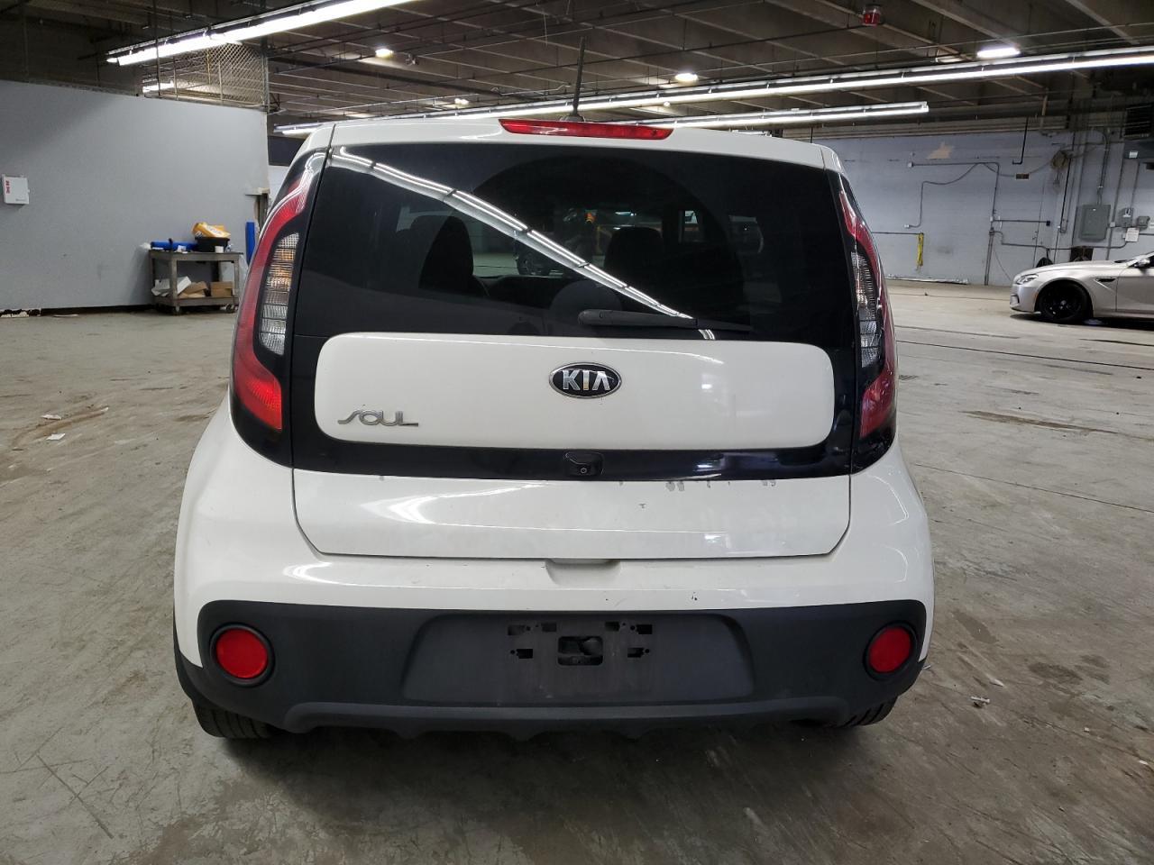 2017 Kia Soul VIN: KNDJN2A28H7465503 Lot: 70529175