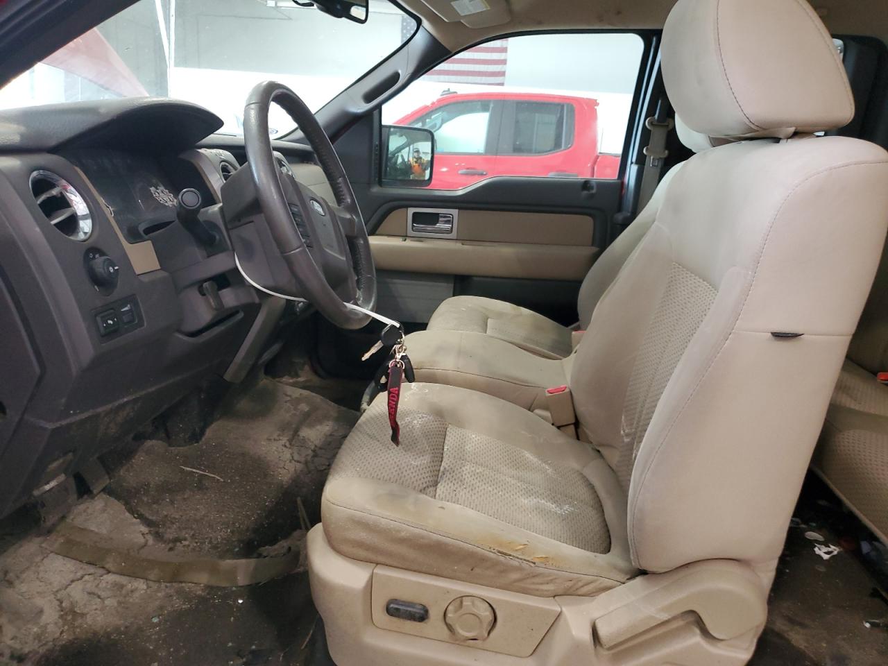 2010 Ford F150 Super Cab VIN: 1FTFX1EV4AKE32001 Lot: 70025515