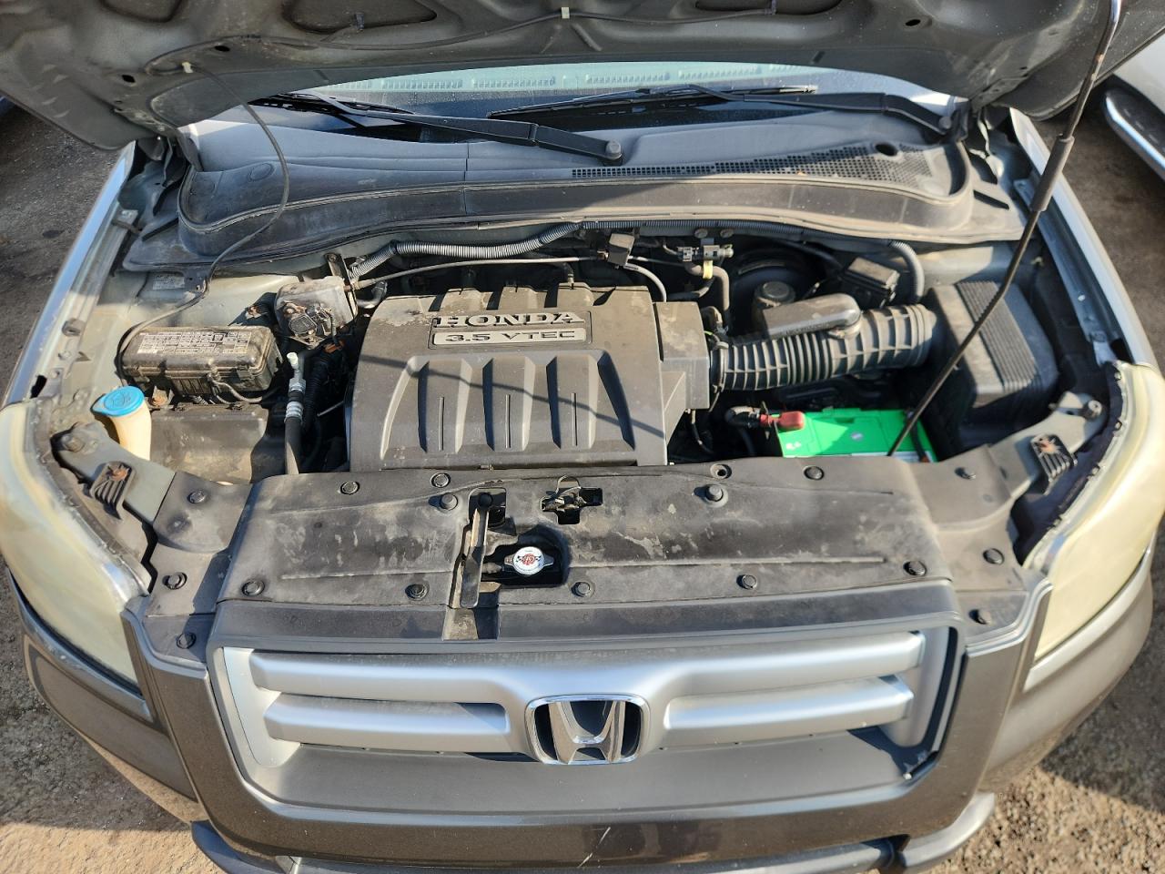2007 Honda Pilot Lx VIN: 2HKYF18177H500576 Lot: 69687025