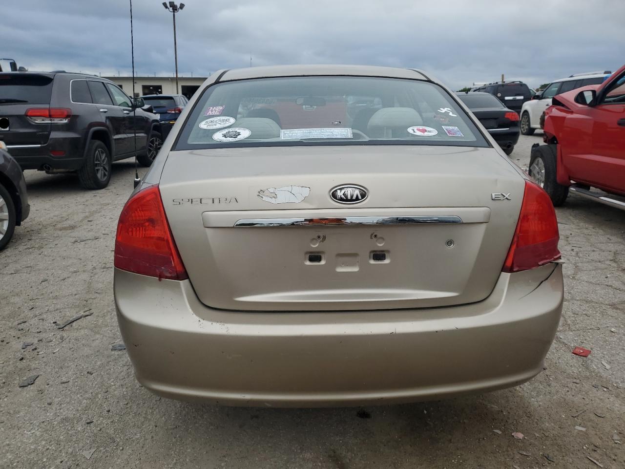 2007 Kia Spectra Ex VIN: KNAFE122975482137 Lot: 70252295