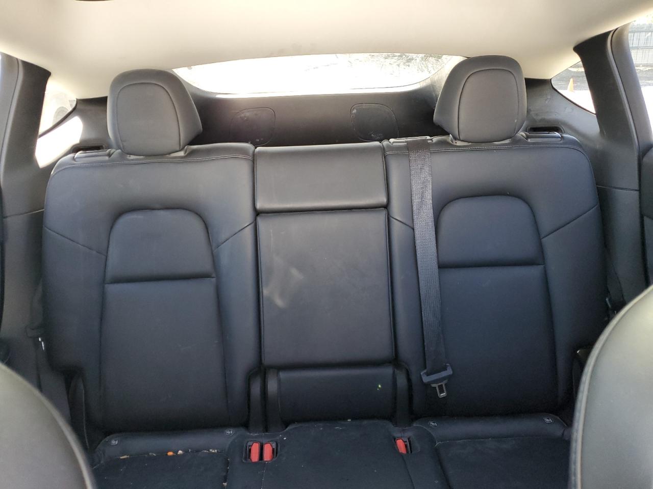 2022 Tesla Model Y VIN: 7SAYGDEF9NF486547 Lot: 67301455