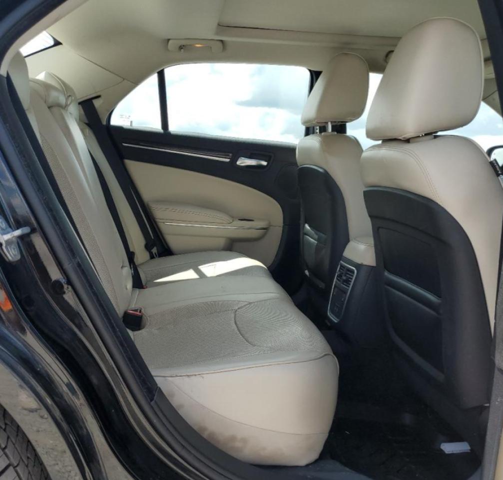 2015 Chrysler 300C VIN: 2C3CCAET7FH772789 Lot: 68413435
