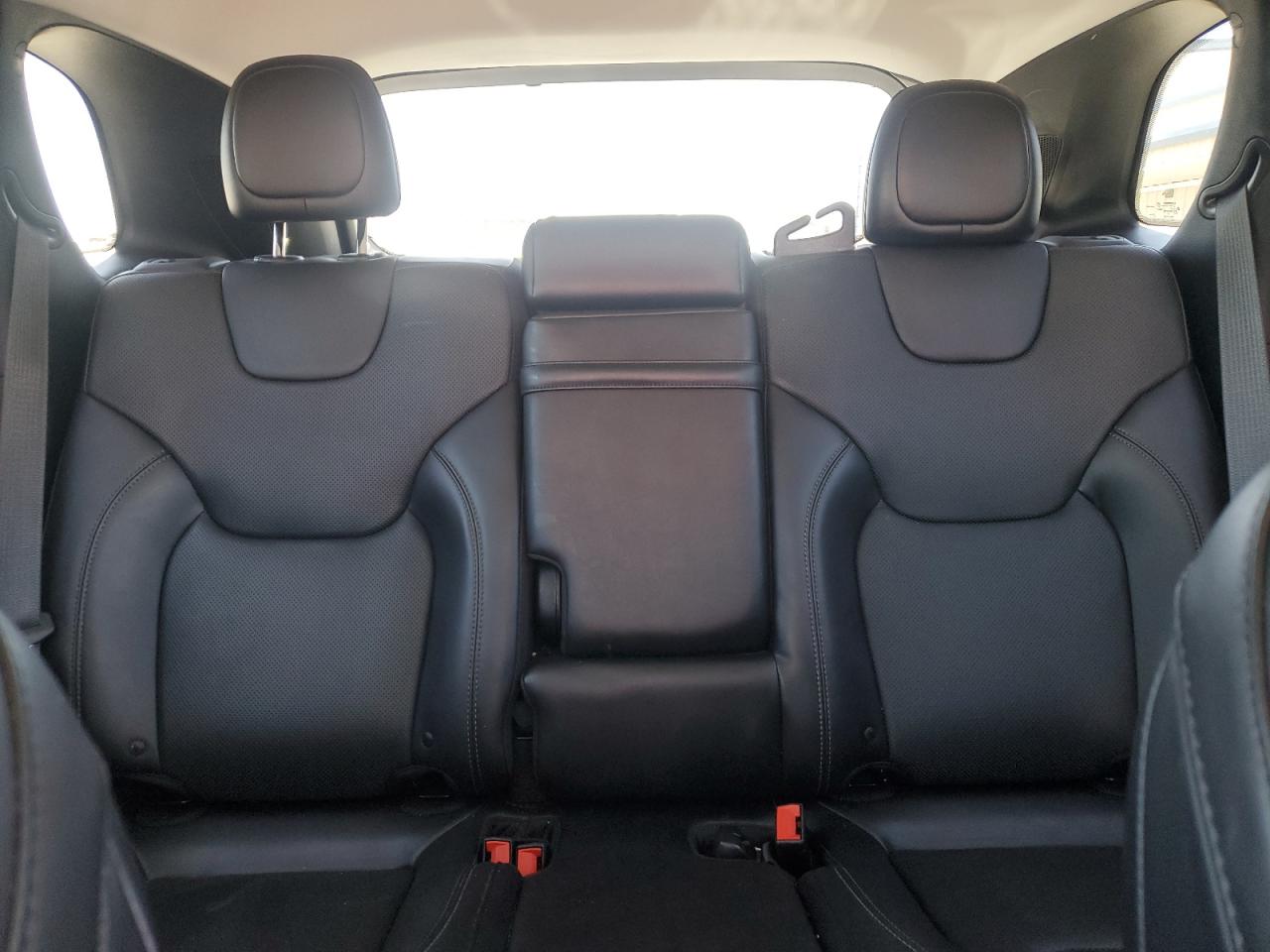 2019 Jeep Cherokee Limited VIN: 1C4PJMDX2KD306333 Lot: 71649115