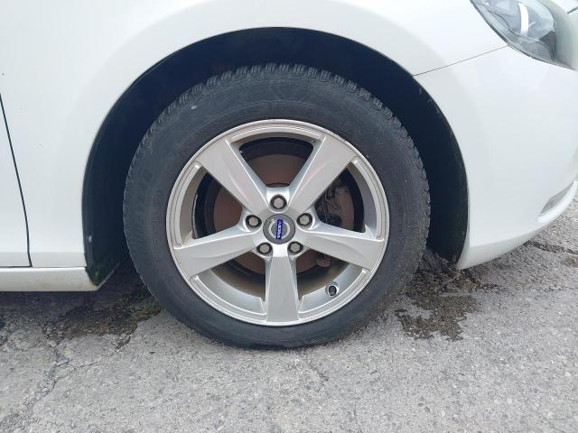 2013 VOLVO V40 SE D2
