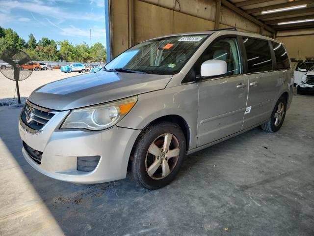 2011 Volkswagen Routan Sel