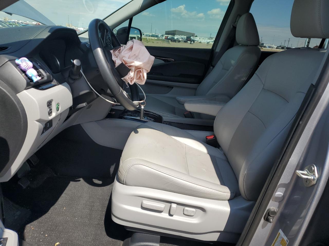 2019 Honda Pilot Touring VIN: 5FNYF6H94KB097070 Lot: 70765465